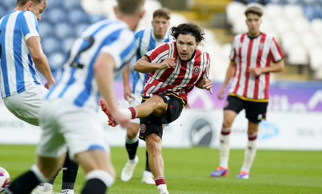 A Scrappy and Tense Opening Half